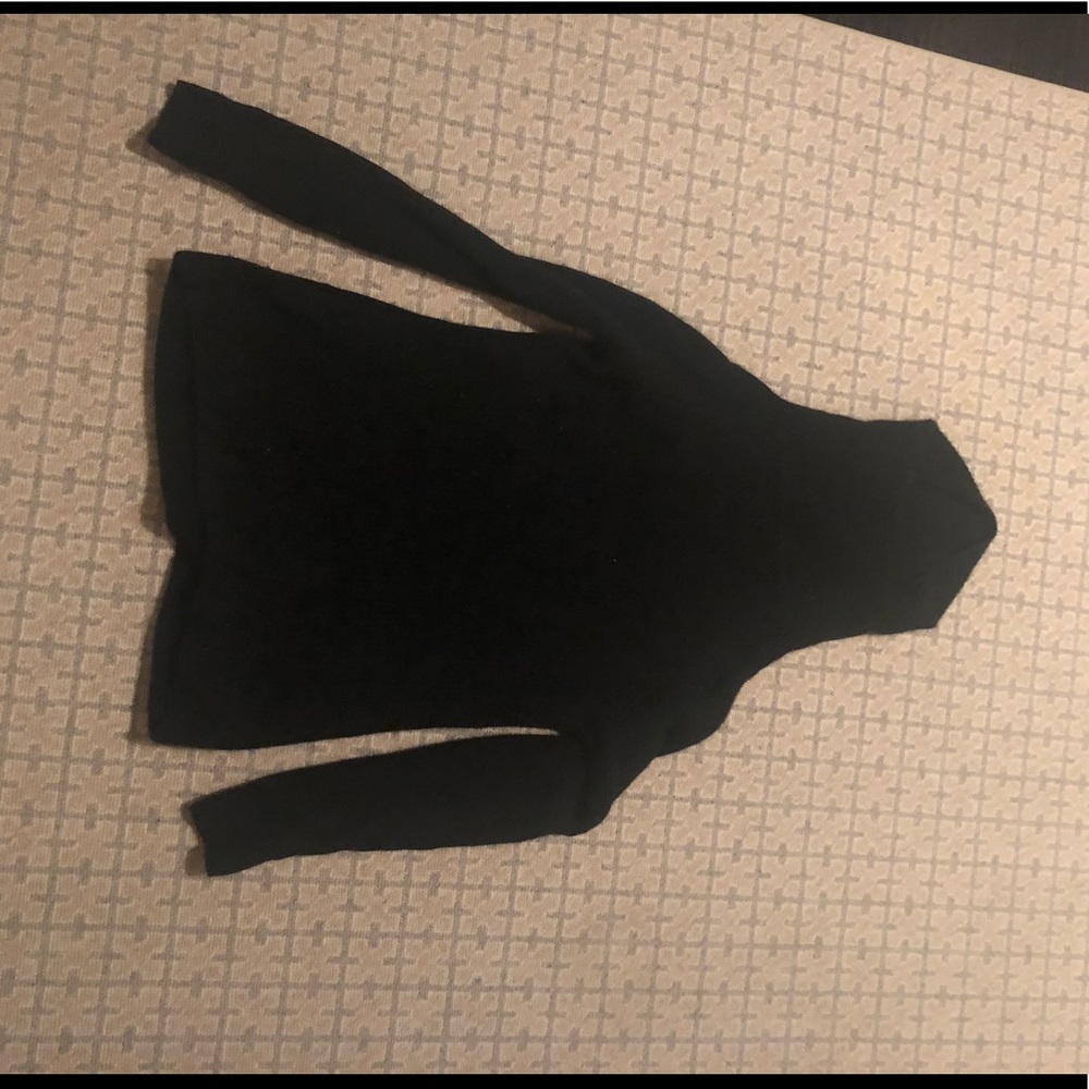 Vince cashmere black turtleneck